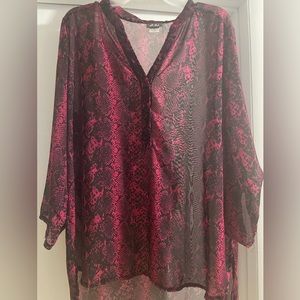 Bundle 2/$7 Quarter sleeve sheer top